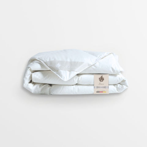 Premium natürliche Daunendecke Made in Germany mit weicher Daunenfüllung und elegantem Produktdesign
